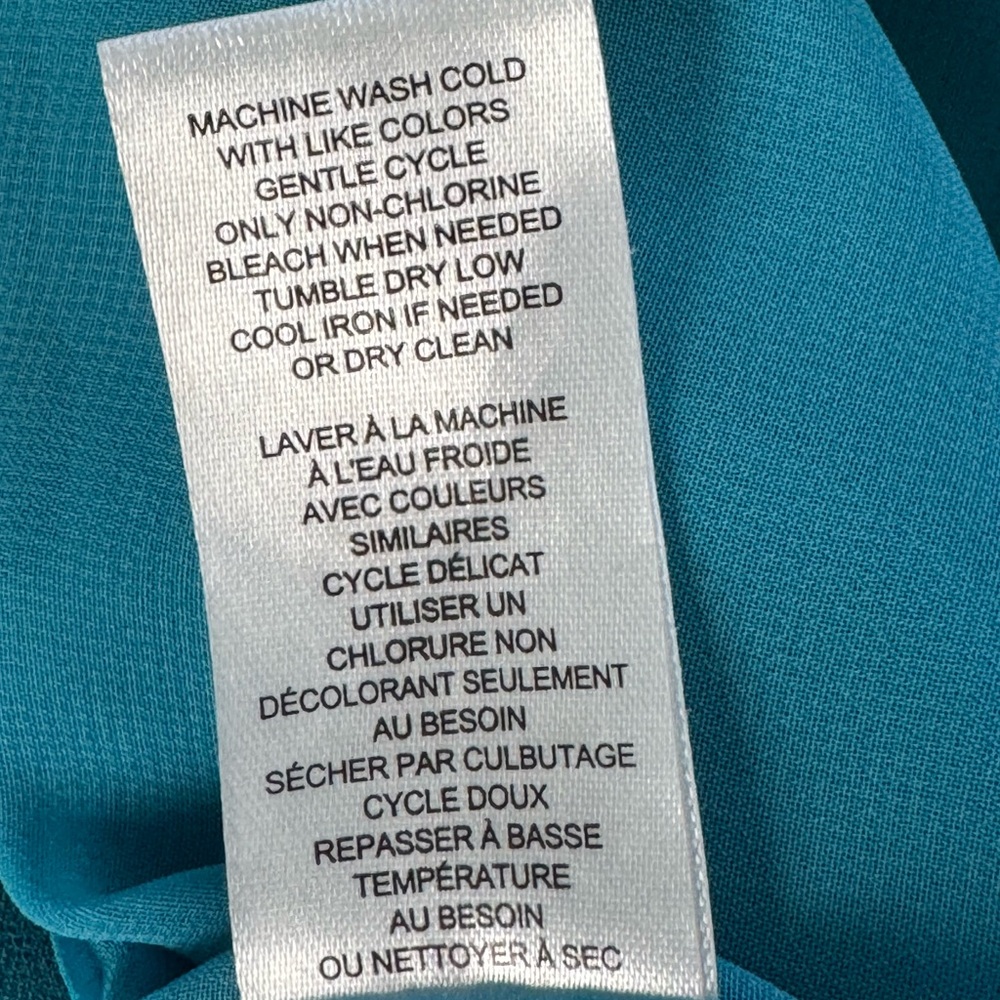 Tahari Turquoise Flutter Sleeve Blouse with Pleated Details 2x - Picture 11 of 11
